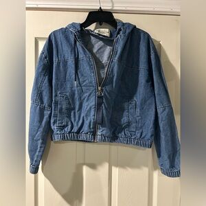 Denim cropped jacket